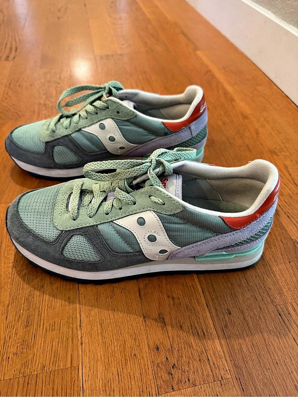 Saucony Shadow 5000 Green & Gray Sneakers